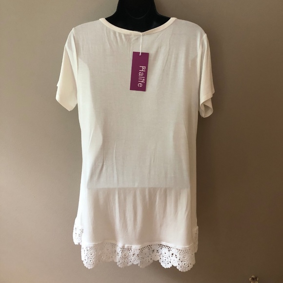 Halife white women's size Med shirt w/ lace trim - Picture 4 of 5